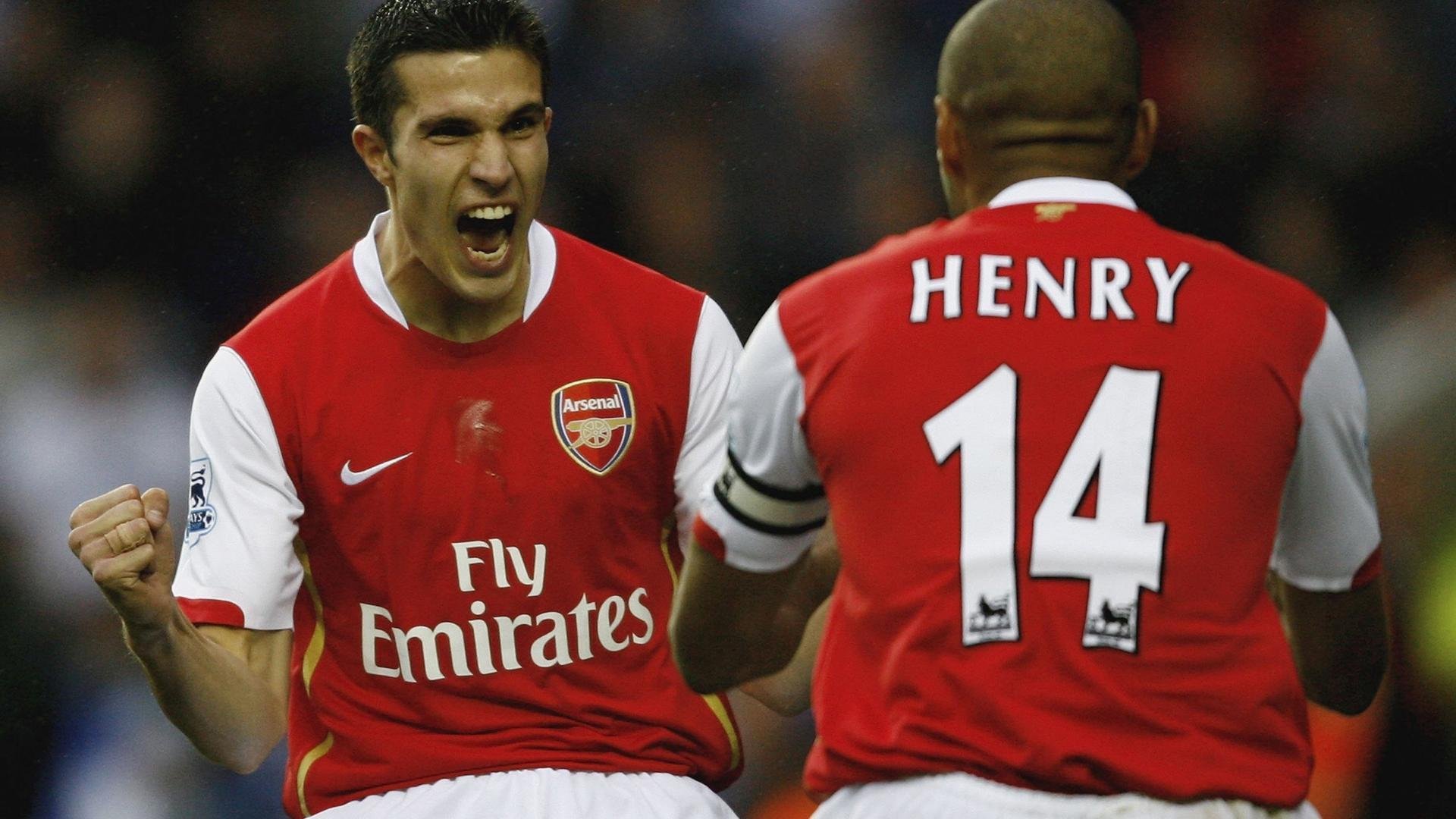 五大联赛是否通过中后场多点接应破解高压防守，五大联赛防守水平